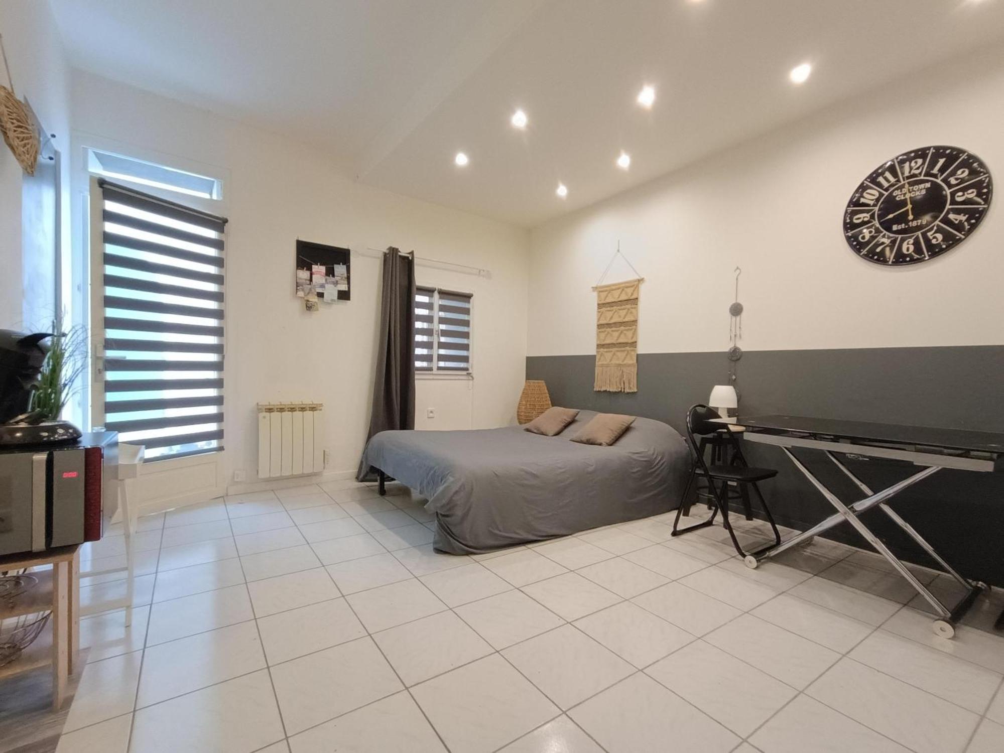 Le Colonel, Studio Au Coeur Du Village En Rez-De-Chaussee D'Une Ancienne Maison Marseillan  Eksteriør billede